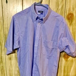 Izod Short Sleeve Button Up